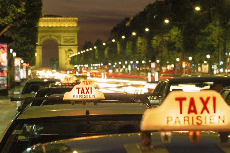 Taxis in Paris